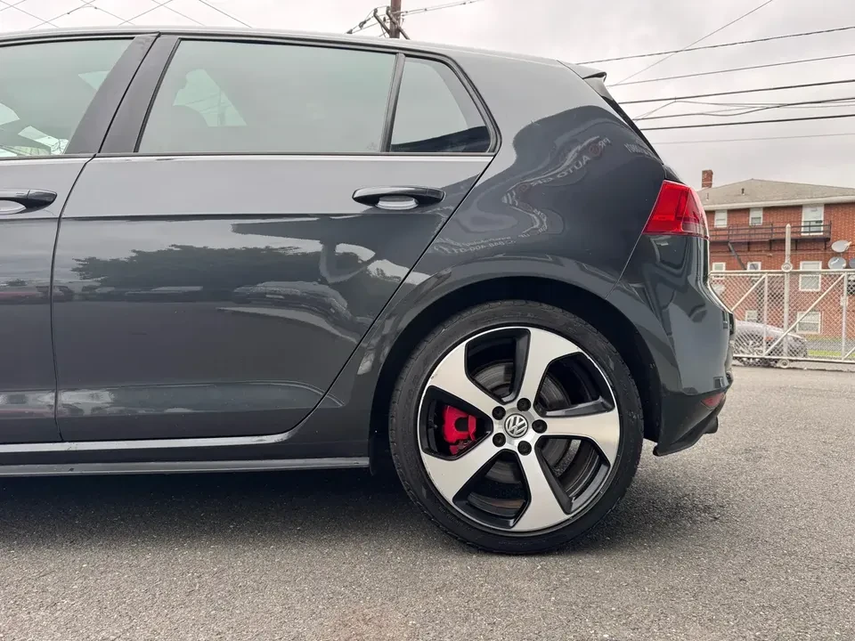 2017 Volkswagen GTI Mk7 - Image 6 of 19