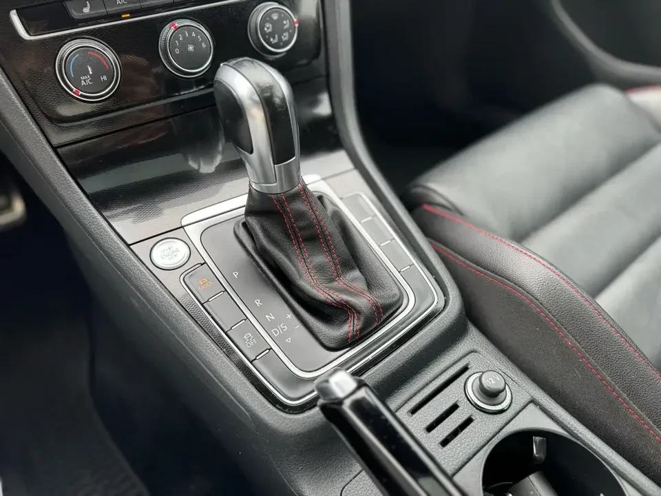 2017 Volkswagen GTI Mk7 - Image 15 of 18