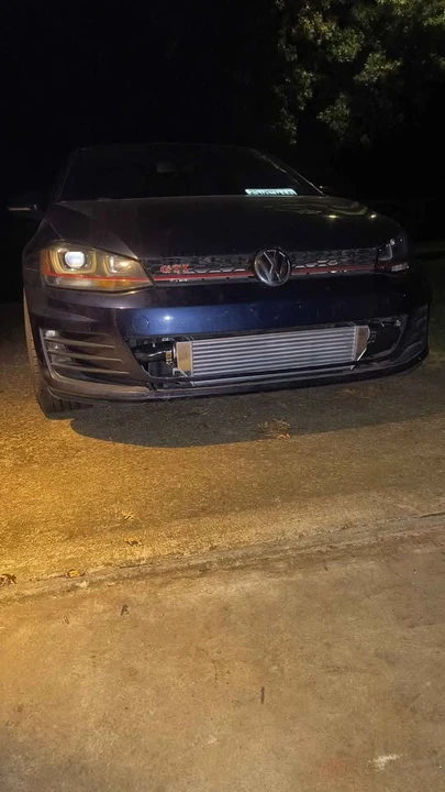 2017 Volkswagen GTI Mk7 - Image 2 of 2