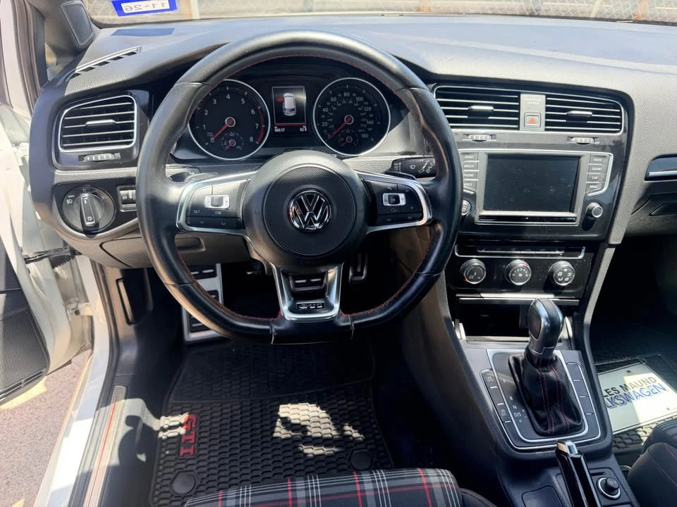 2017 Volkswagen GTI Mk7 - Image 5 of 7