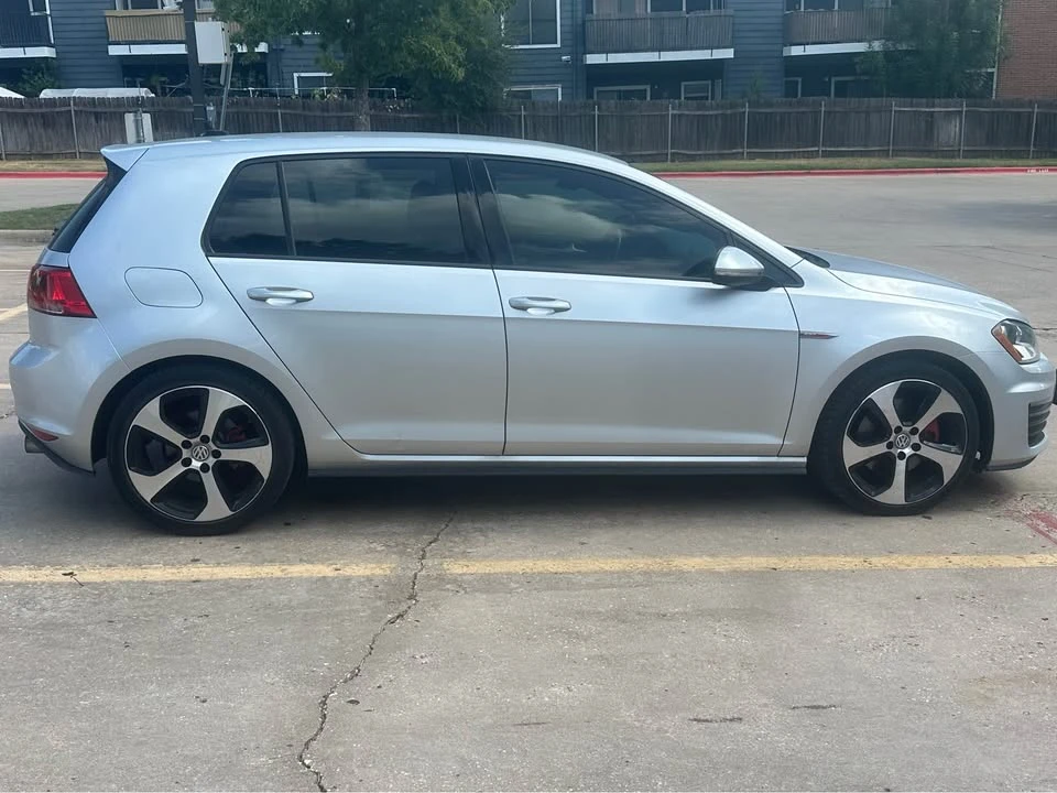 2017 Volkswagen GTI Mk7 - Image 7 of 20