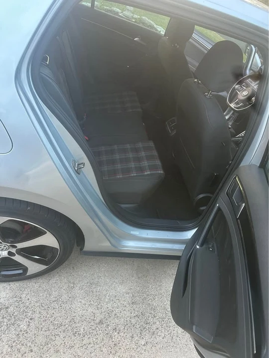 2017 Volkswagen GTI Mk7 - Image 15 of 20