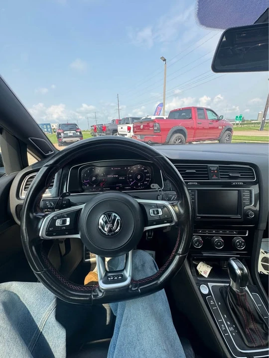2017 Volkswagen GTI Mk7 - Image 11 of 11
