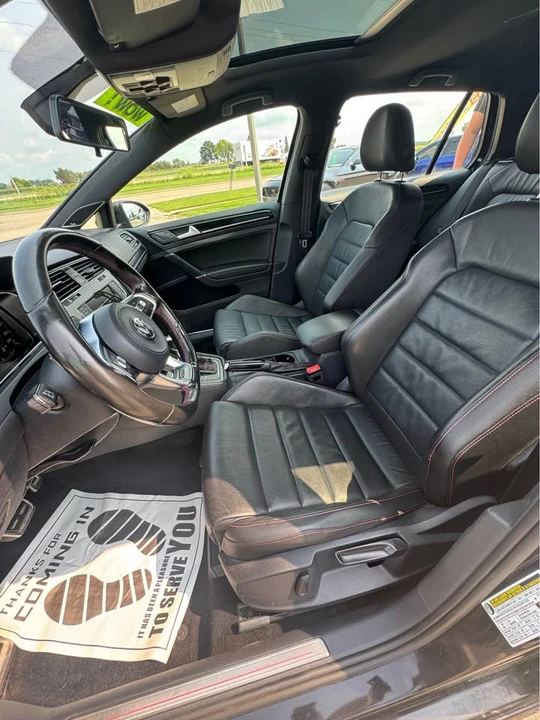 2017 Volkswagen GTI Mk7 - Image 10 of 11