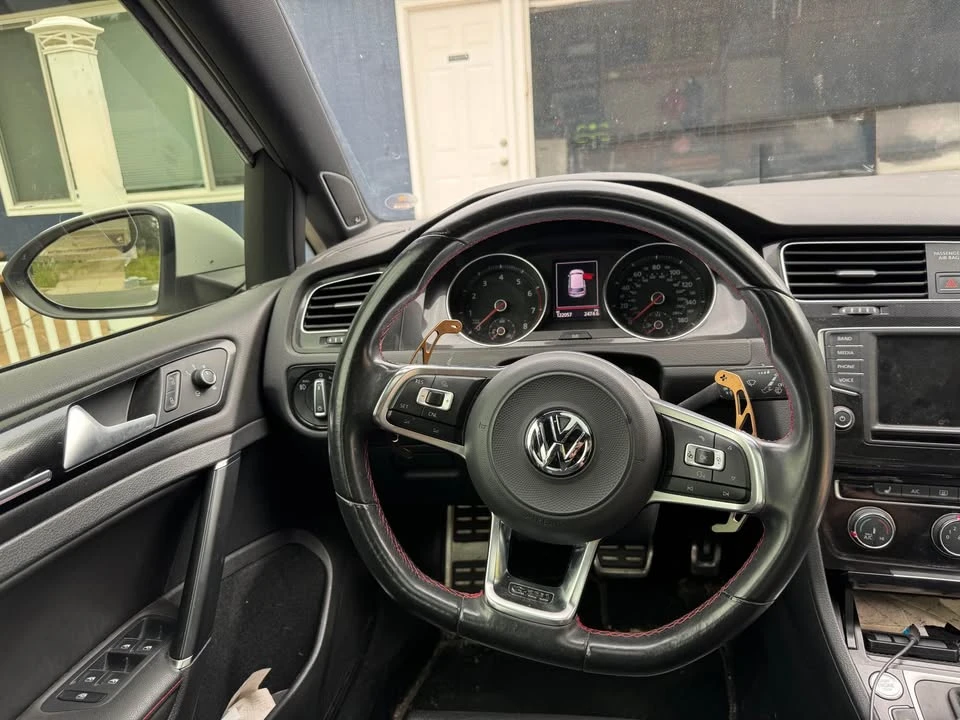 2017 Volkswagen GTI Mk7 - Image 3 of 5