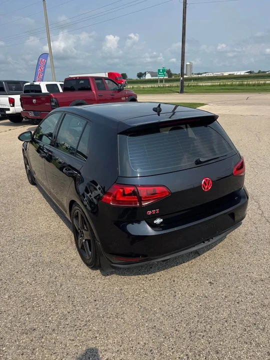 2017 Volkswagen GTI Mk7 - Image 5 of 11