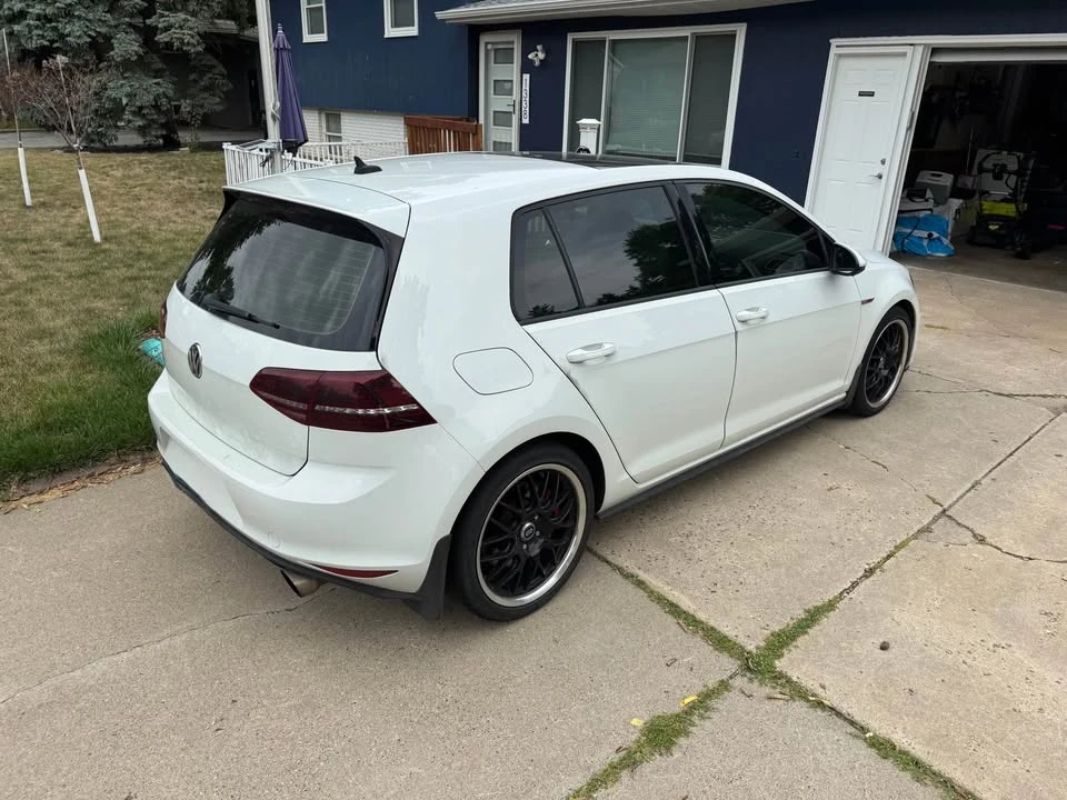 2017 Volkswagen GTI Mk7 - Image 2 of 5