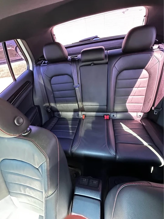 2017 Volkswagen GTI Mk7 - Image 12 of 18