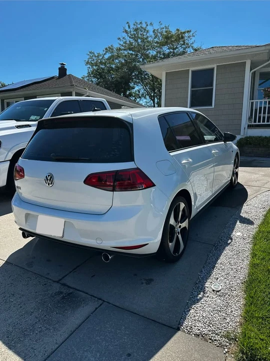 2017 Volkswagen GTI Mk7 - Image 5 of 18