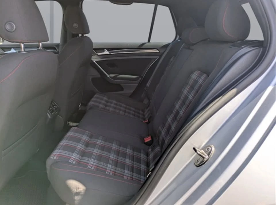 2017 Volkswagen GTI Mk7 - Image 9 of 13