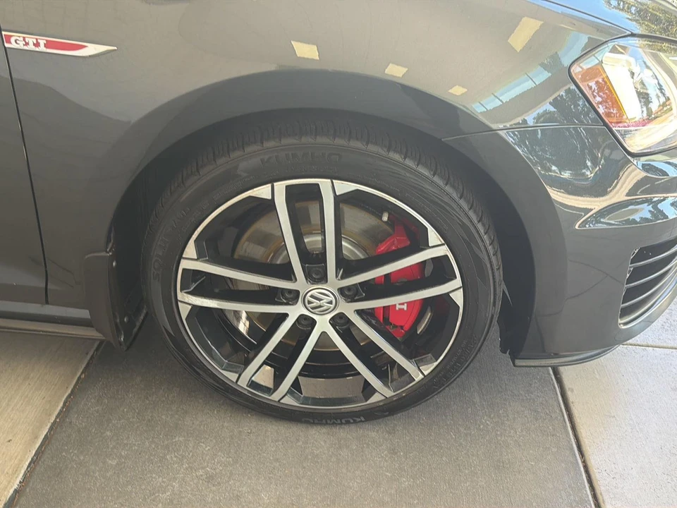 2017 Volkswagen GTI Mk7 - Image 10 of 22