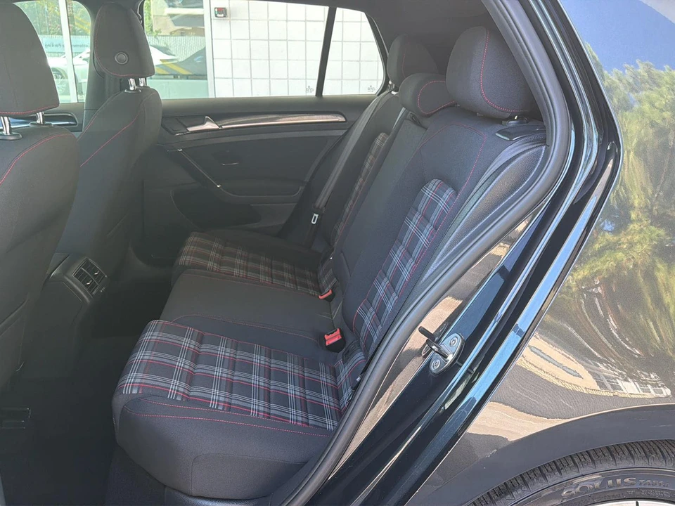 2017 Volkswagen GTI Mk7 - Image 16 of 22