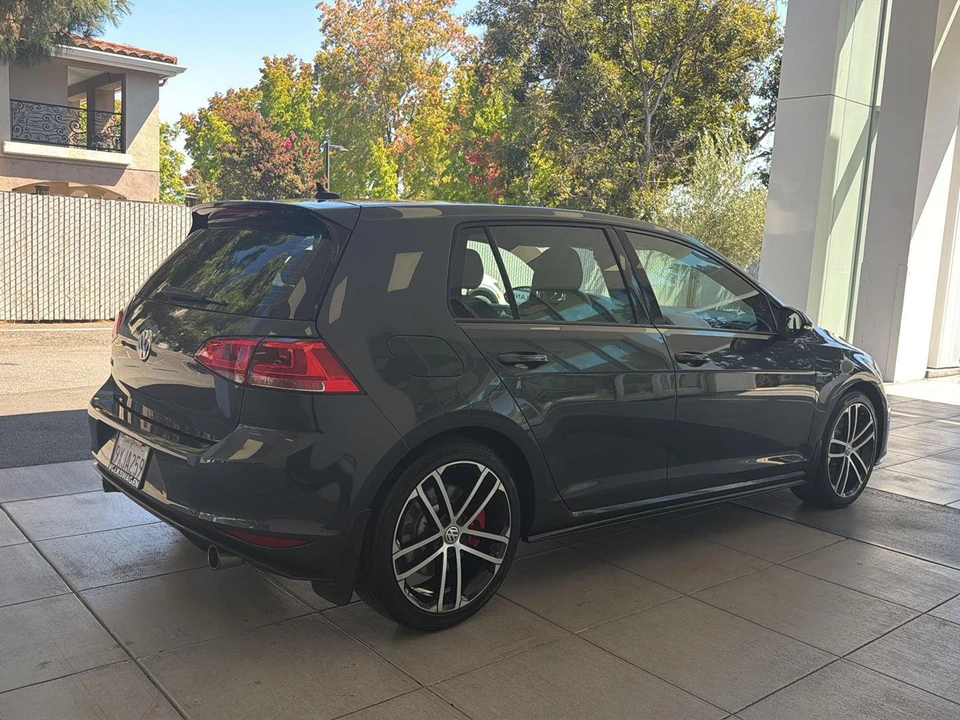 2017 Volkswagen GTI Mk7 - Image 5 of 22