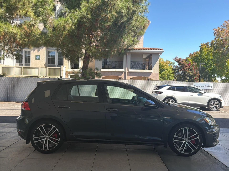 2017 Volkswagen GTI Mk7 - Image 6 of 22