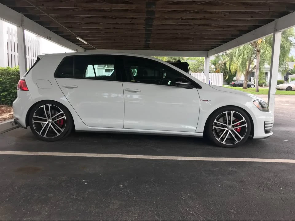 2017 Volkswagen GTI Mk7 - Image 3 of 14