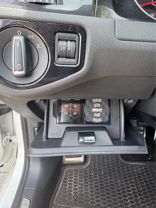 2017 Volkswagen GTI Mk7 - Image 14 of 14