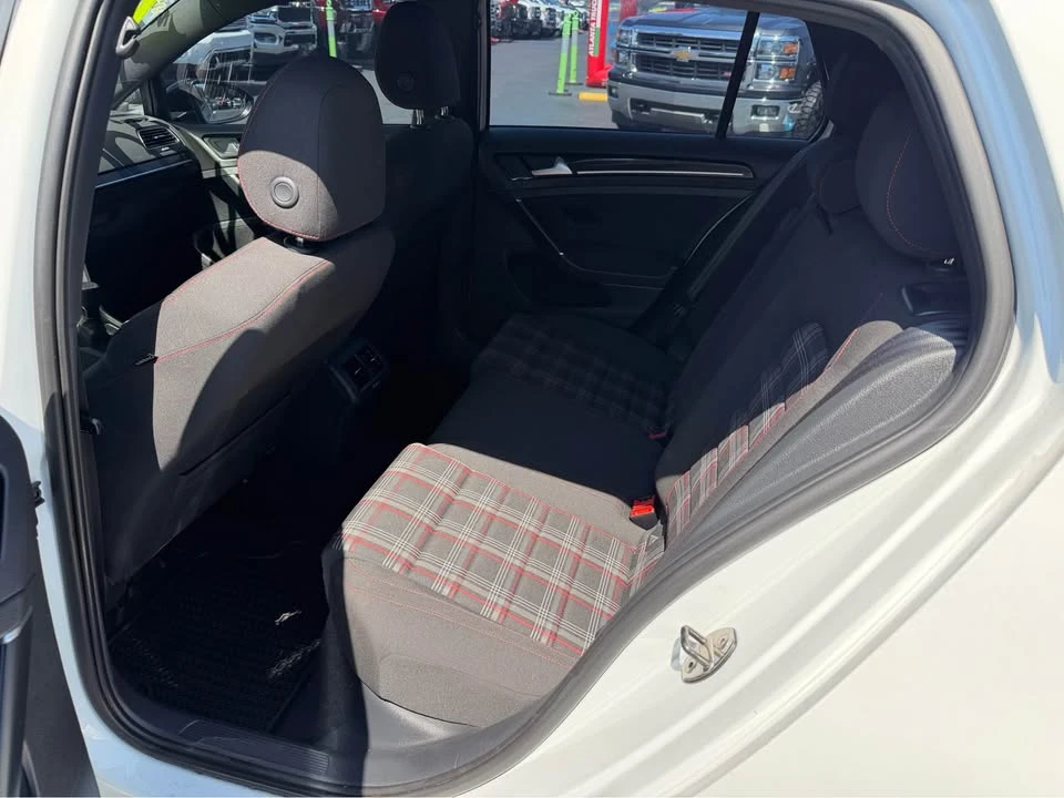 2017 Volkswagen GTI Mk7 - Image 10 of 13
