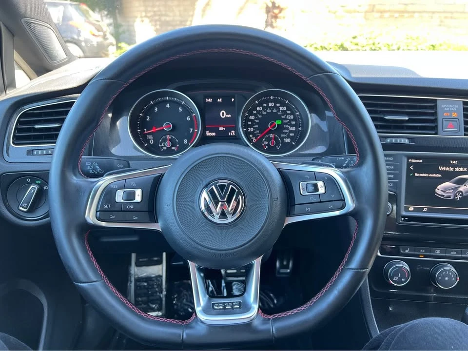 2017 Volkswagen GTI Mk7 - Image 17 of 18