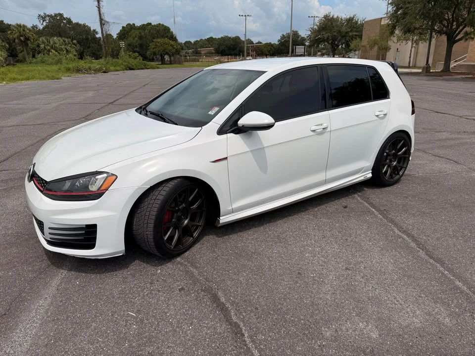 2017 Volkswagen GTI Mk7 - Image 3 of 8