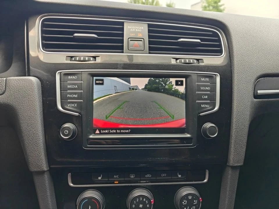 2017 Volkswagen GTI Mk7 - Image 16 of 20