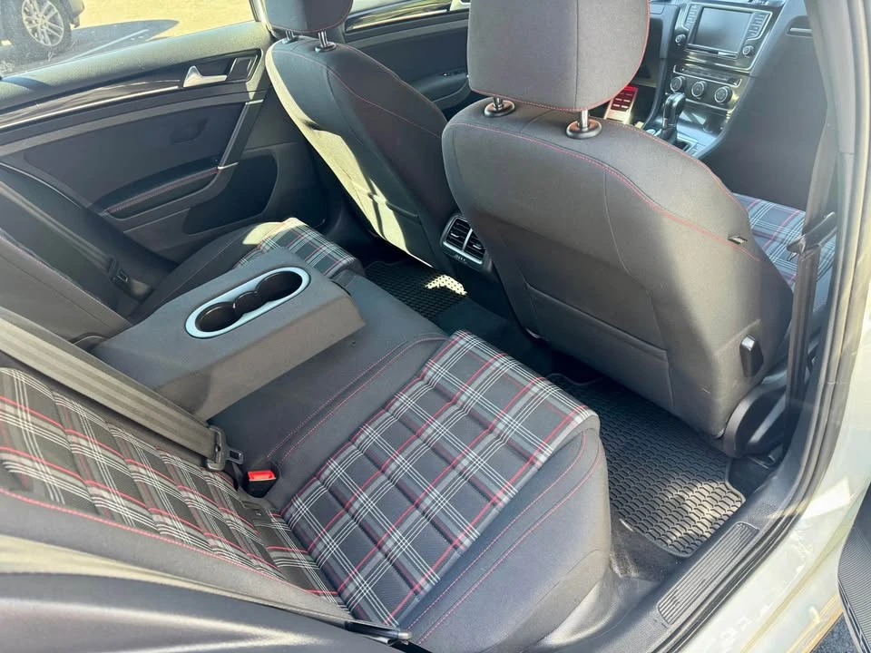 2017 Volkswagen GTI Mk7 - Image 12 of 20