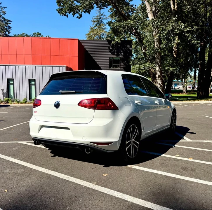2017 Volkswagen GTI Mk7 - Image 4 of 20