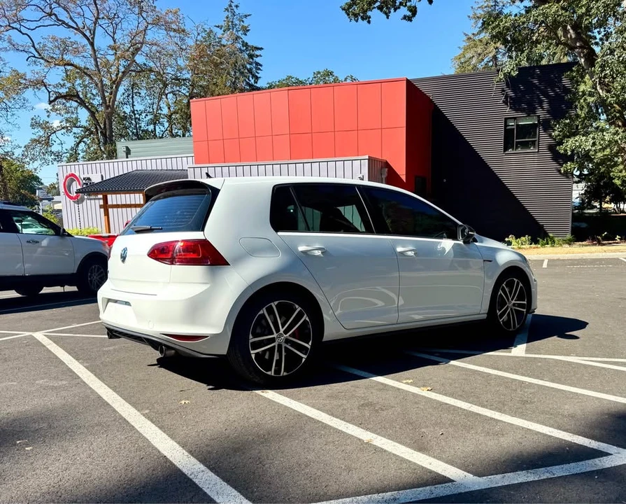 2017 Volkswagen GTI Mk7 - Image 5 of 20