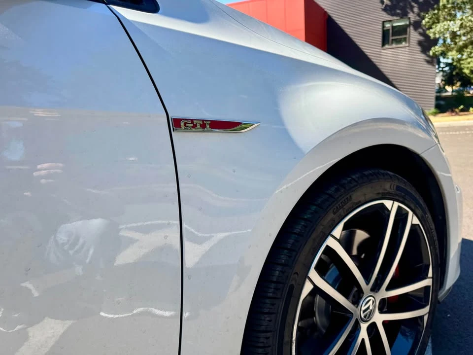 2017 Volkswagen GTI Mk7 - Image 8 of 20