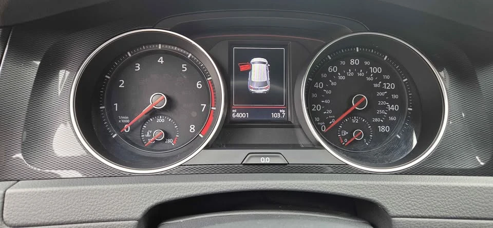 2017 Volkswagen GTI Mk7 - Image 12 of 20