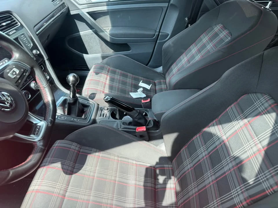 2017 Volkswagen GTI Mk7 - Image 5 of 5