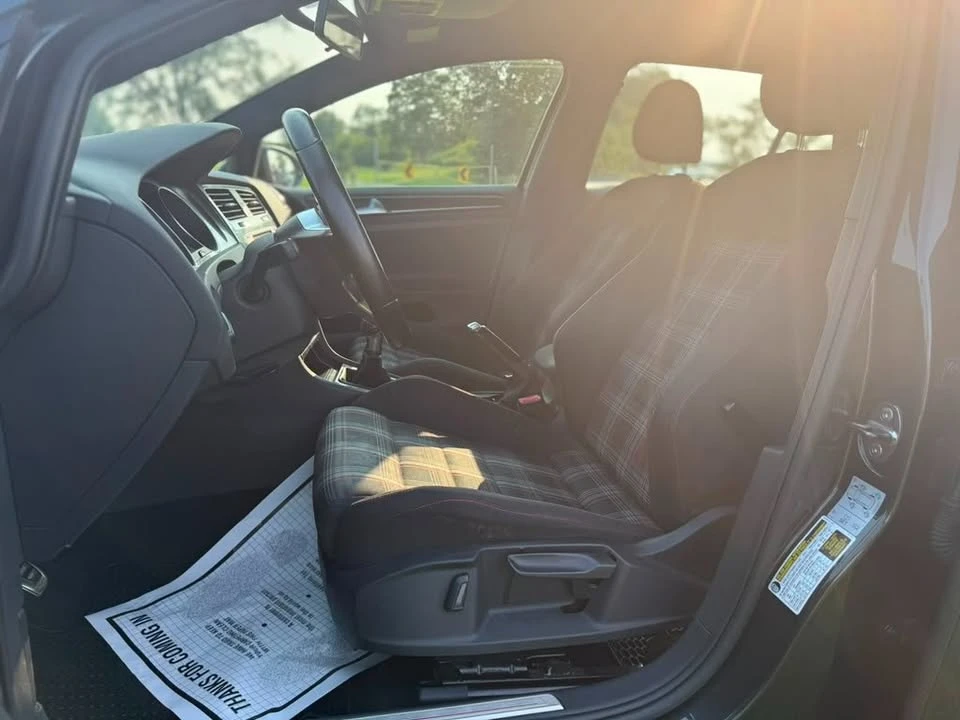 2017 Volkswagen GTI Mk7 - Image 9 of 20