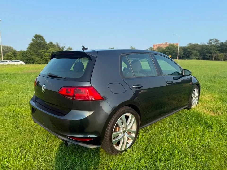2017 Volkswagen GTI Mk7 - Image 4 of 20