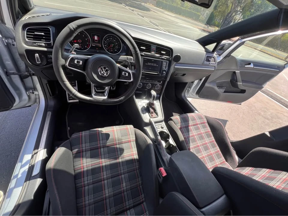 2017 Volkswagen GTI Mk7 - Image 14 of 19