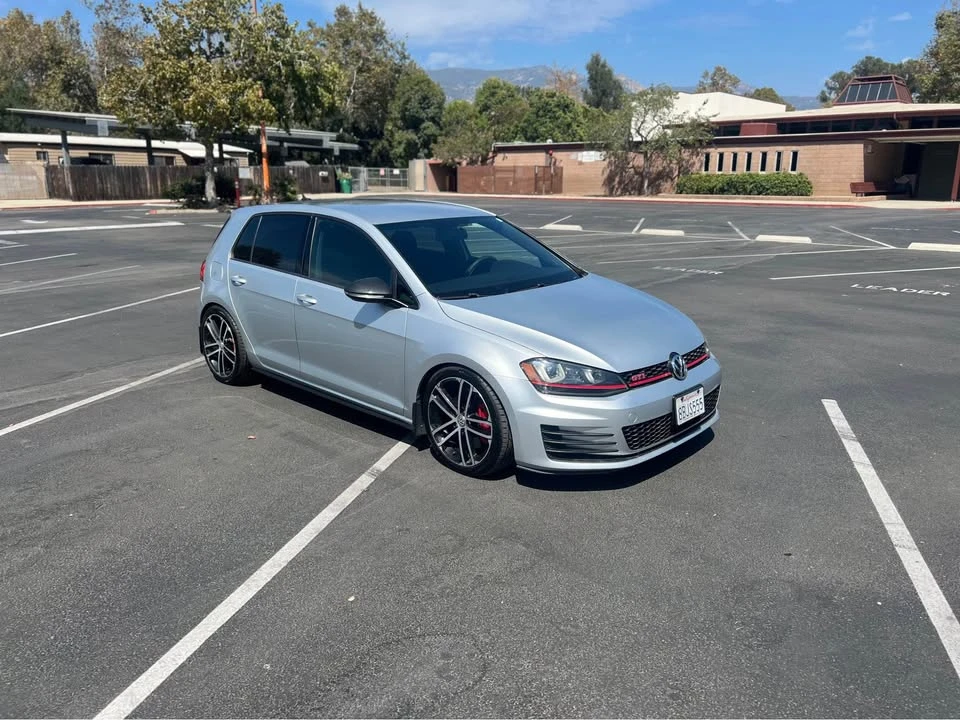 2017 Volkswagen GTI Mk7 - Image 4 of 19