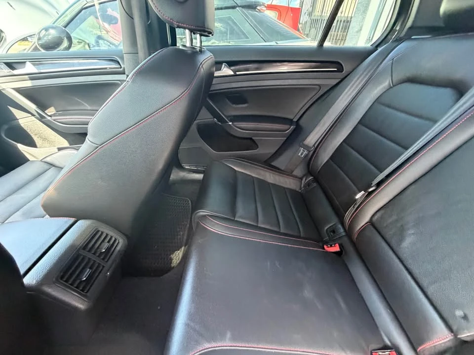 2017 Volkswagen GTI Mk7 - Image 7 of 8