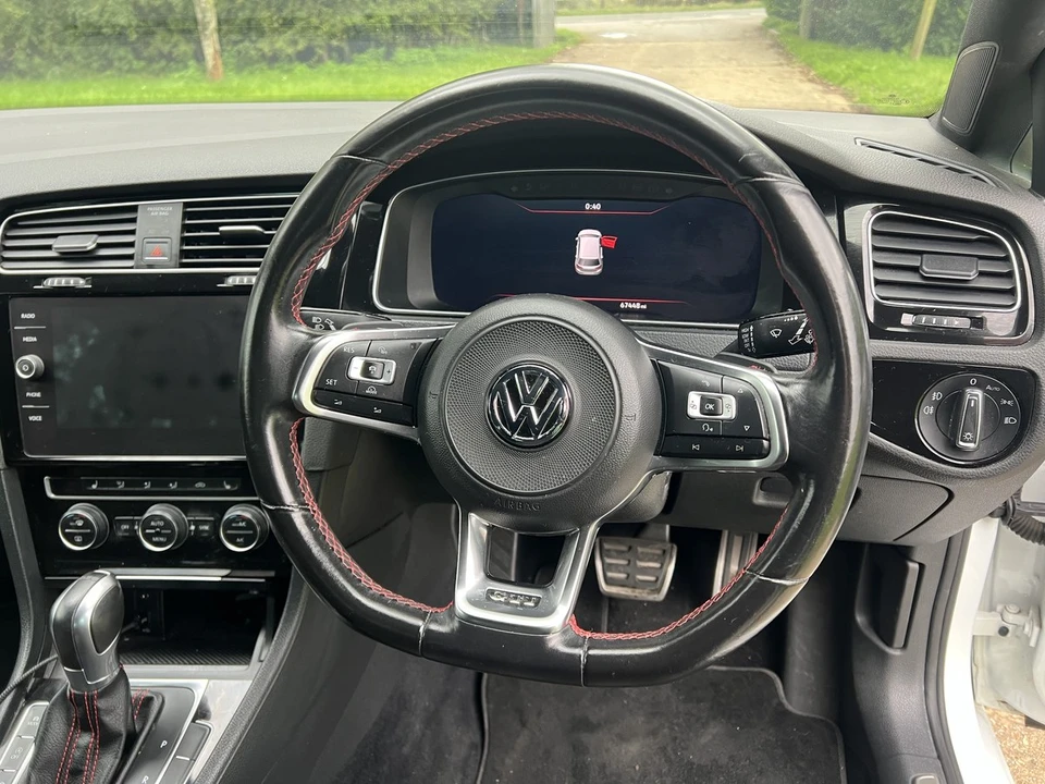2017 Volkswagen GTI Mk7 - Image 29 of 30