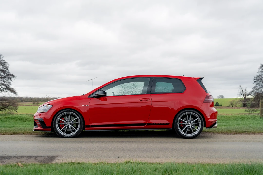 2017 Volkswagen GTI Mk7 - Image 4 of 31