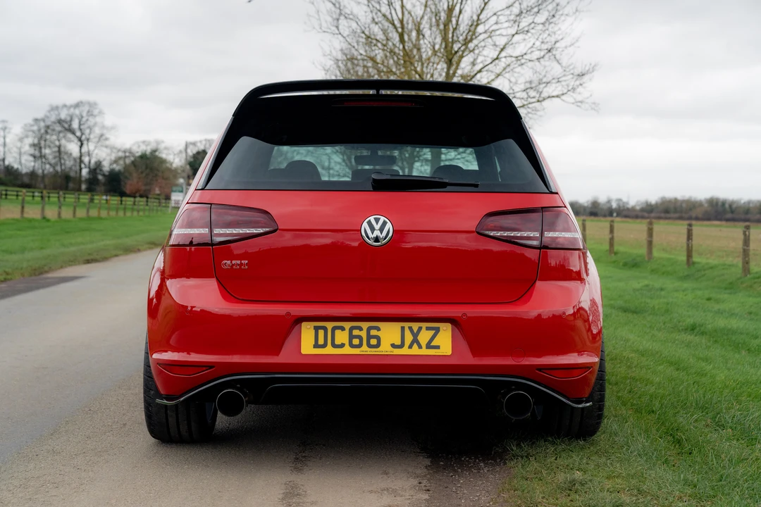 2017 Volkswagen GTI Mk7 - Image 6 of 31