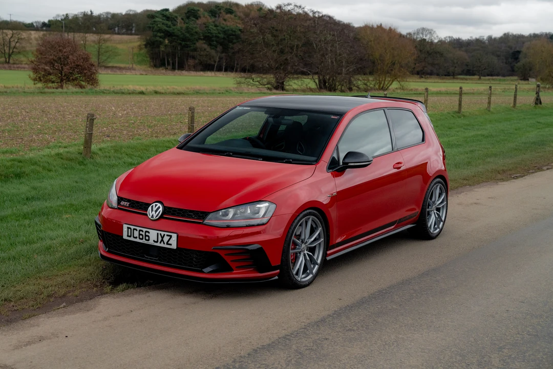 2017 Volkswagen GTI Mk7 - Image 11 of 31
