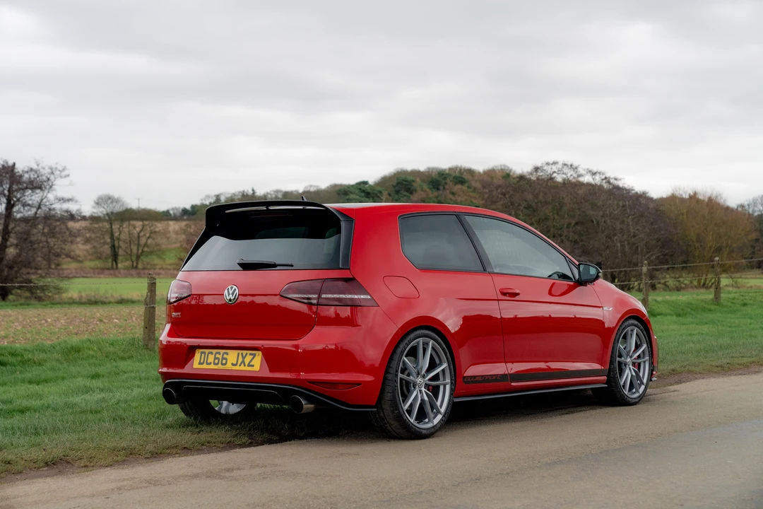 2017 Volkswagen GTI Mk7 - Image 7 of 31