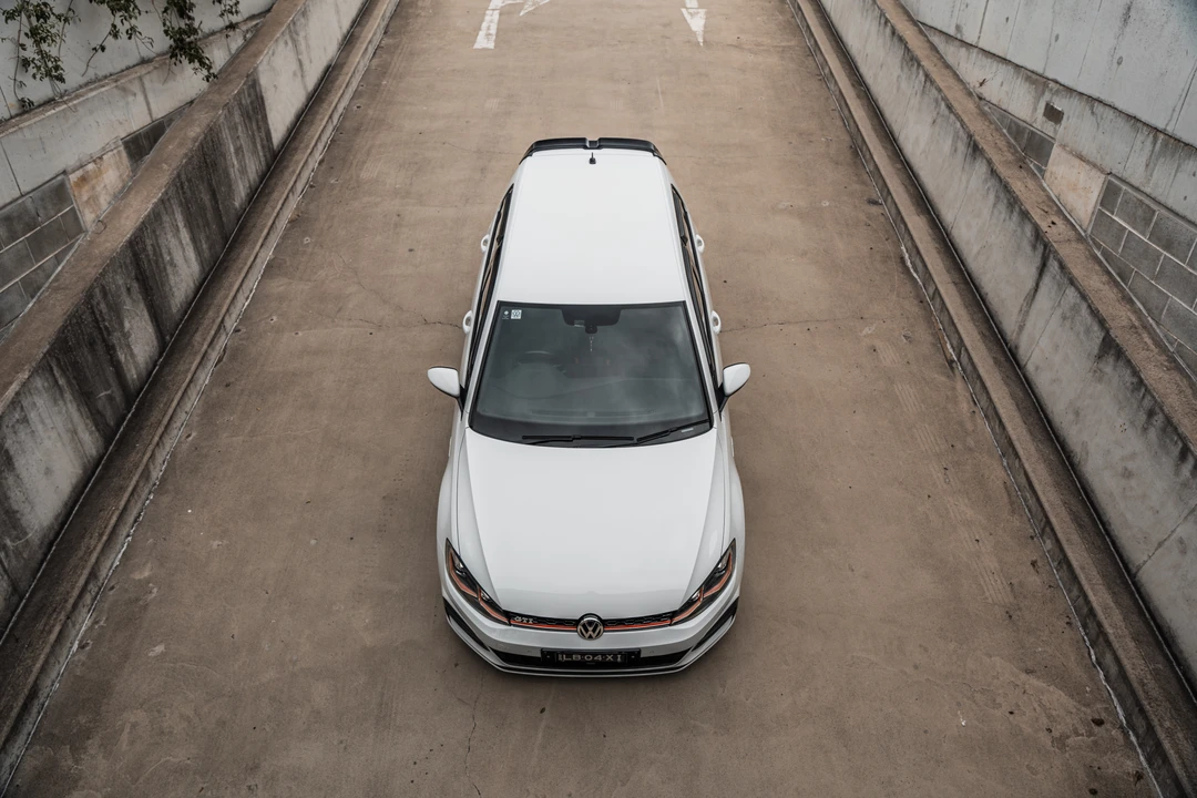 2017 Volkswagen GTI Mk7 - Image 17 of 31