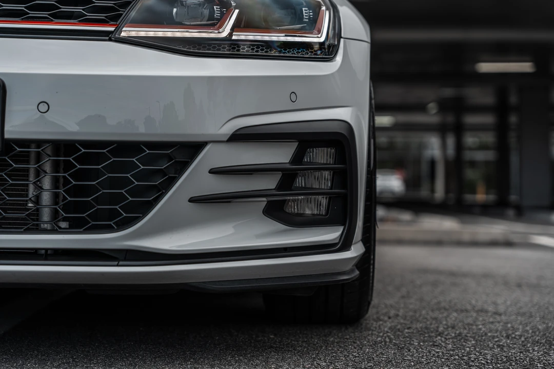 2017 Volkswagen GTI Mk7 - Image 27 of 31