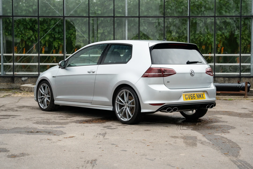 2017 Volkswagen Golf R Mk7 - Image 5 of 31