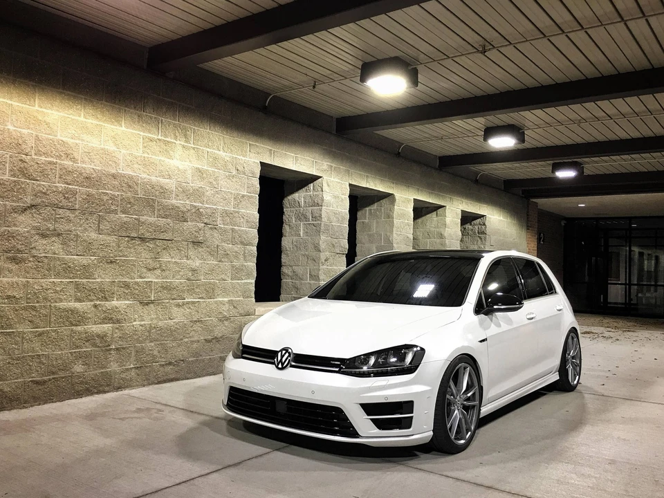 2017 Volkswagen Golf R Mk7 - Image 4 of 10
