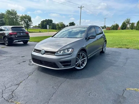 2017 Volkswagen Golf R 4Motion