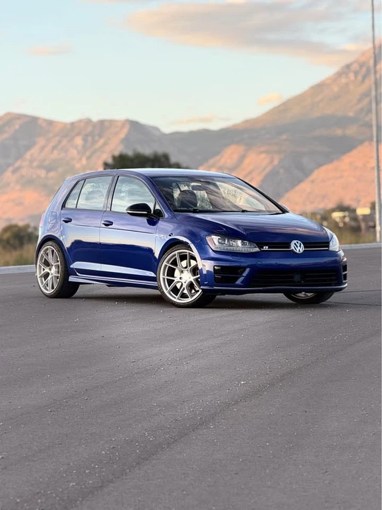 2017 Volkswagen Golf R Mk7 - Image 2 of 14