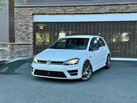 2017 Volkswagen Golf R 4Motion