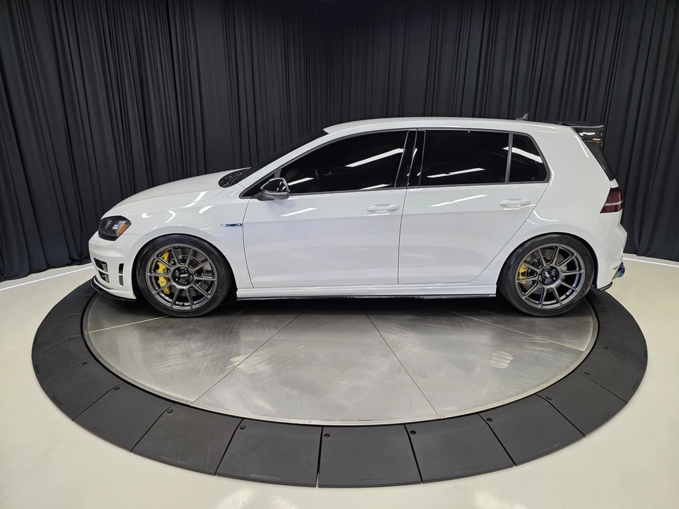 2017 Volkswagen Golf R Mk7 - Image 8 of 12