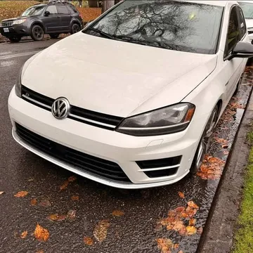 2017 Volkswagen Golf R