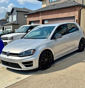 2017 Volkswagen Golf R
